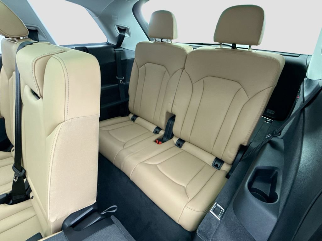 New 2026 Audi Q7 3.0T Prestige image 23
