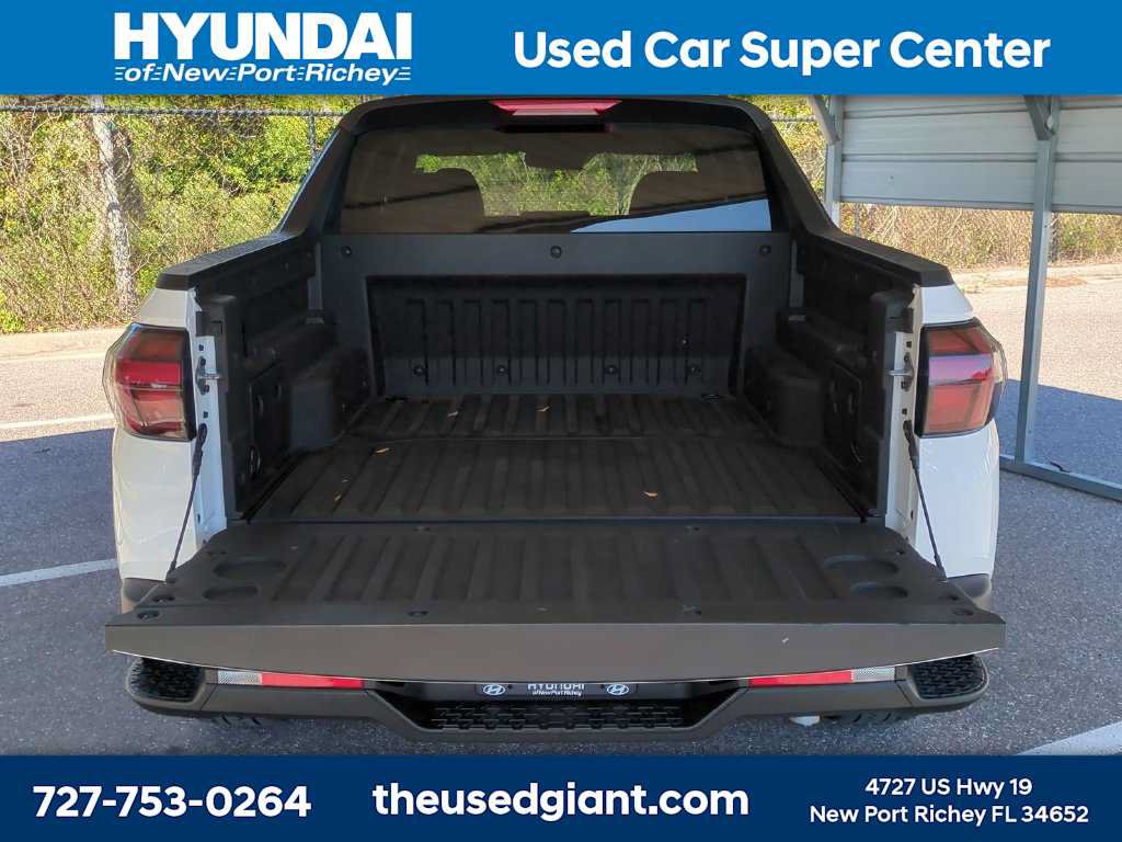 Used 2025 Hyundai Santa Cruz SEL FWD image 12