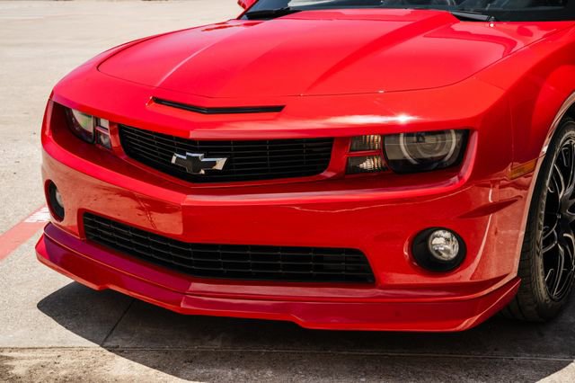 Used 2012 Chevrolet Camaro SS w/ RS Package image 25
