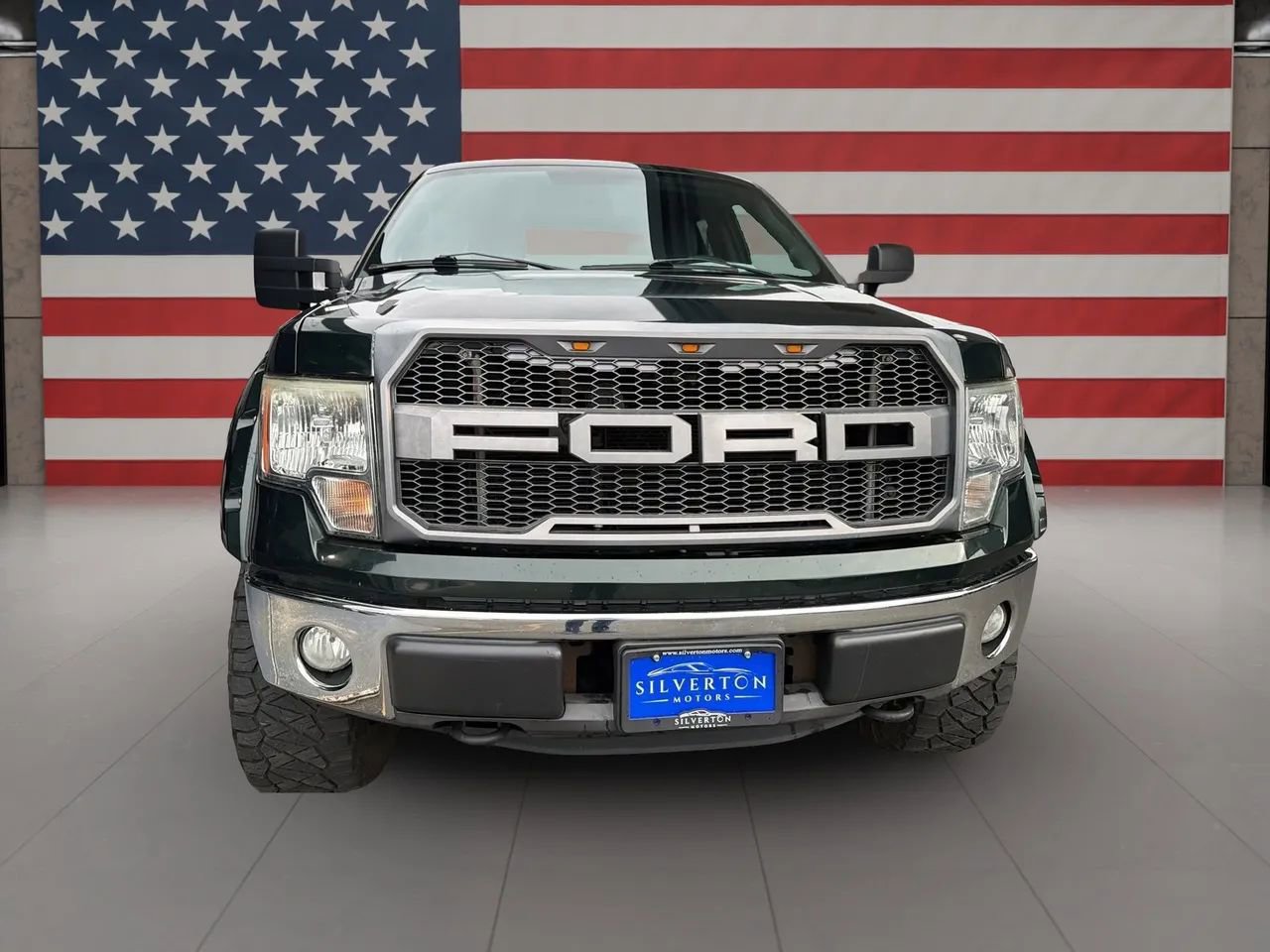 Used 2013 Ford F150 XLT w/ Mid Equipment Group image 18