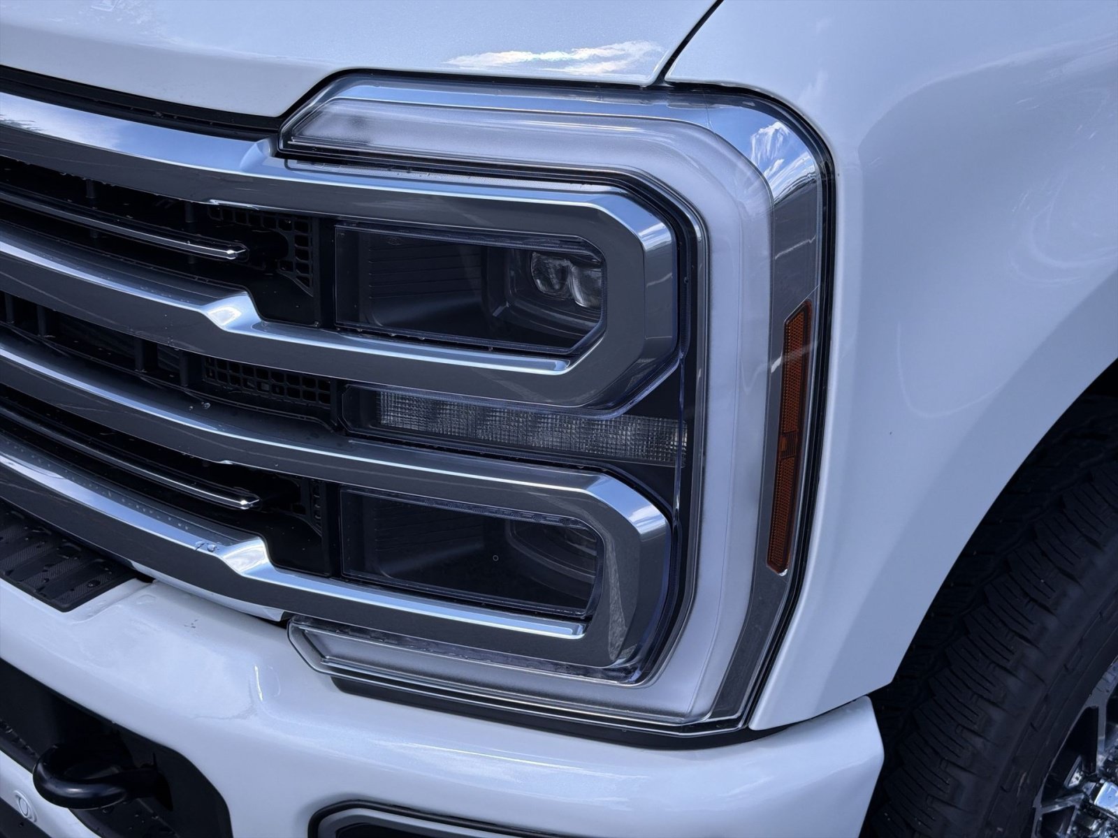 New 2026 Ford F350 Platinum w/ Platinum Plus Package AWD/4WD image 13