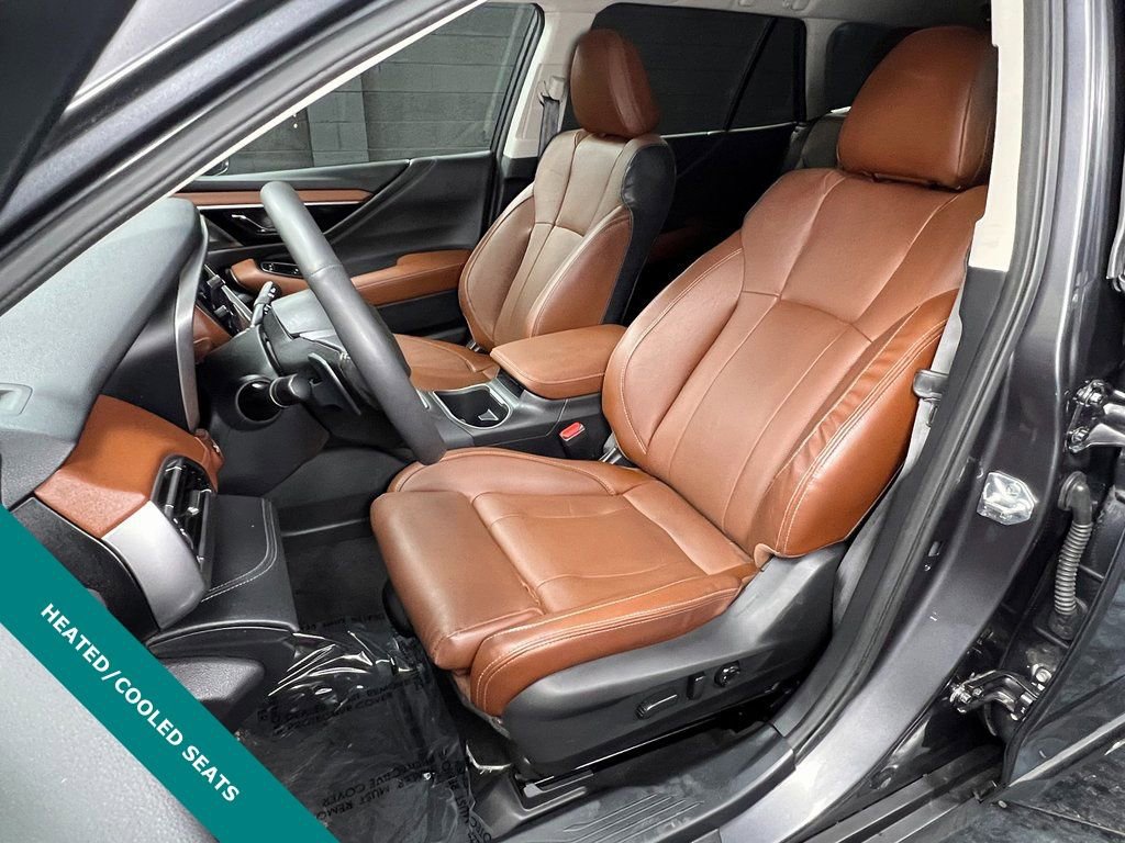 Used 2024 Subaru Outback Touring XT w/ Tech Package 3 image 3