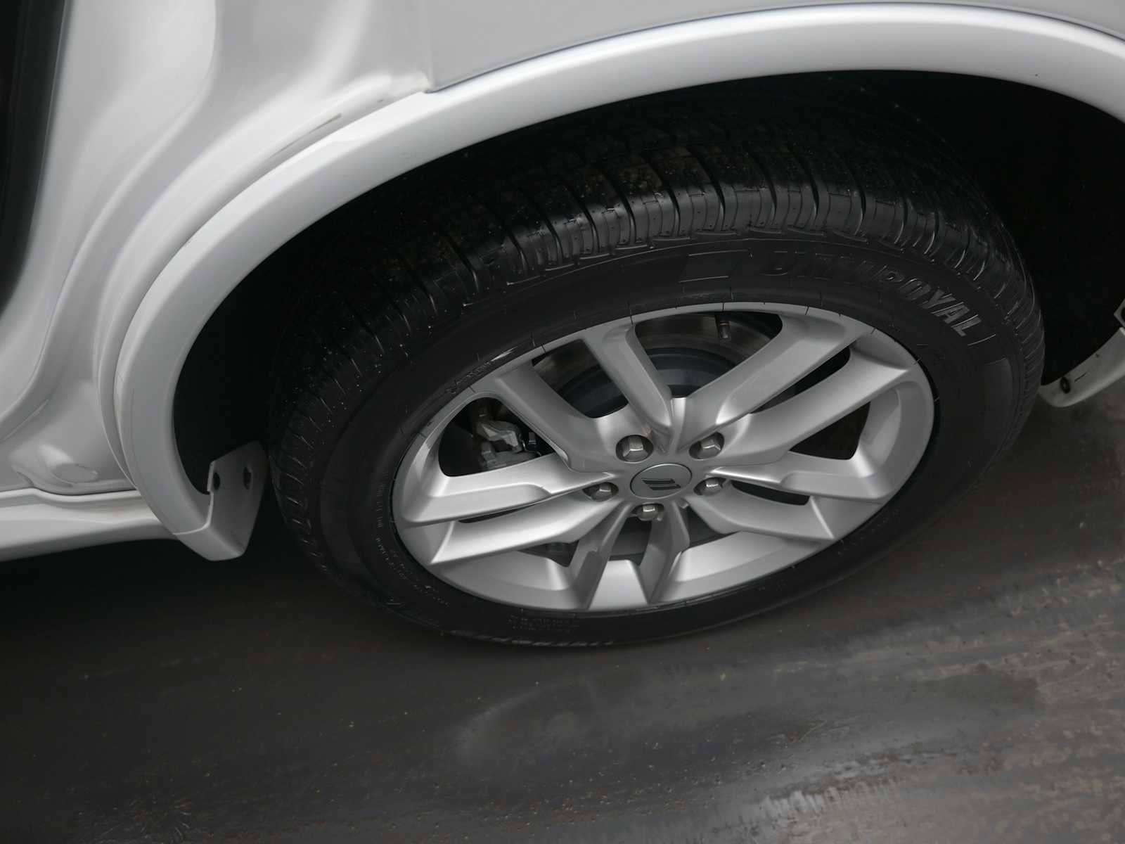 Used 2024 Dodge Durango R/T AWD/4WD image 13