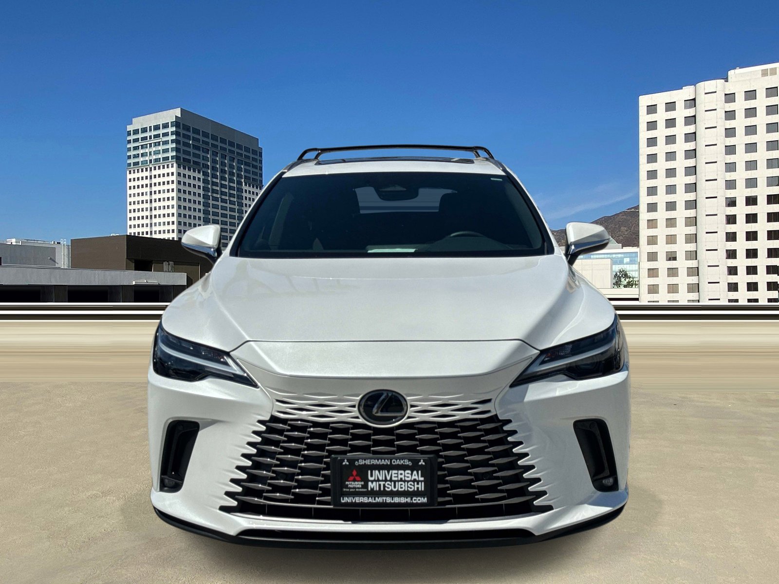Used 2025 Lexus RX 350 FWD w/ Technology Package image 2