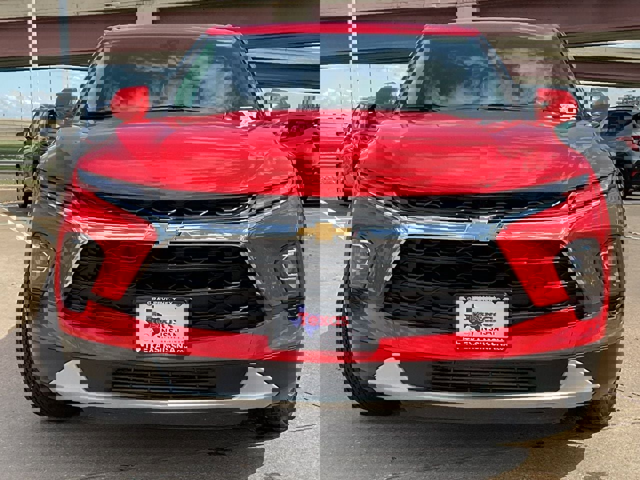 Used 2025 Chevrolet Blazer LT image 3