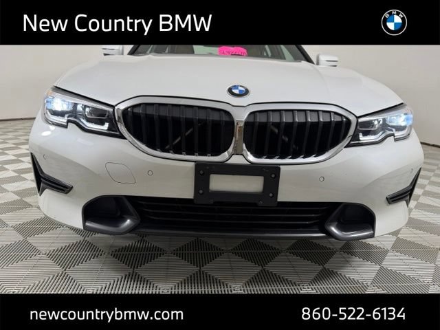 Used 2021 BMW 330i xDrive Sedan w/ Premium Package AWD/4WD image 27