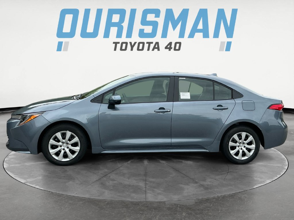 New 2026 Toyota Corolla LE FWD image 4