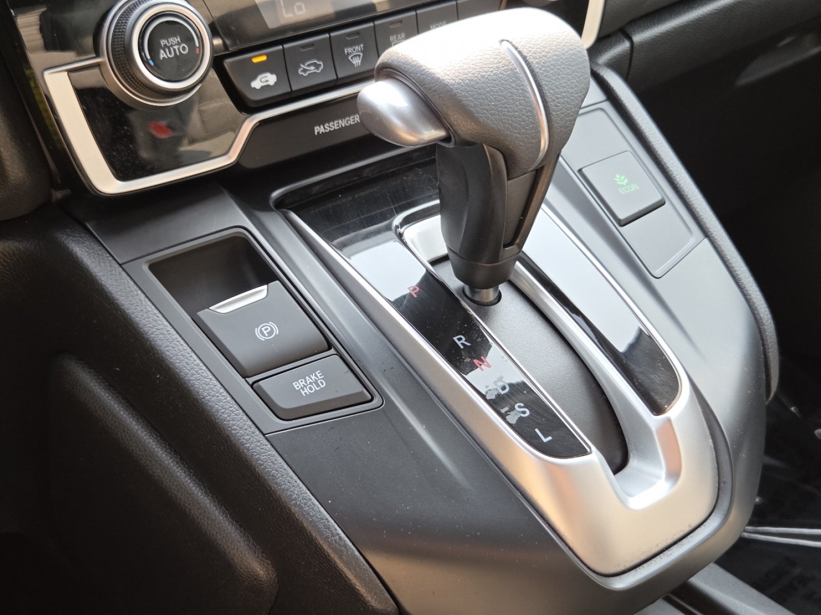 Certified 2019 Honda CR-V LX image 31