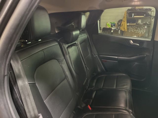 Used 2020 Ford Escape Titanium AWD/4WD image 26