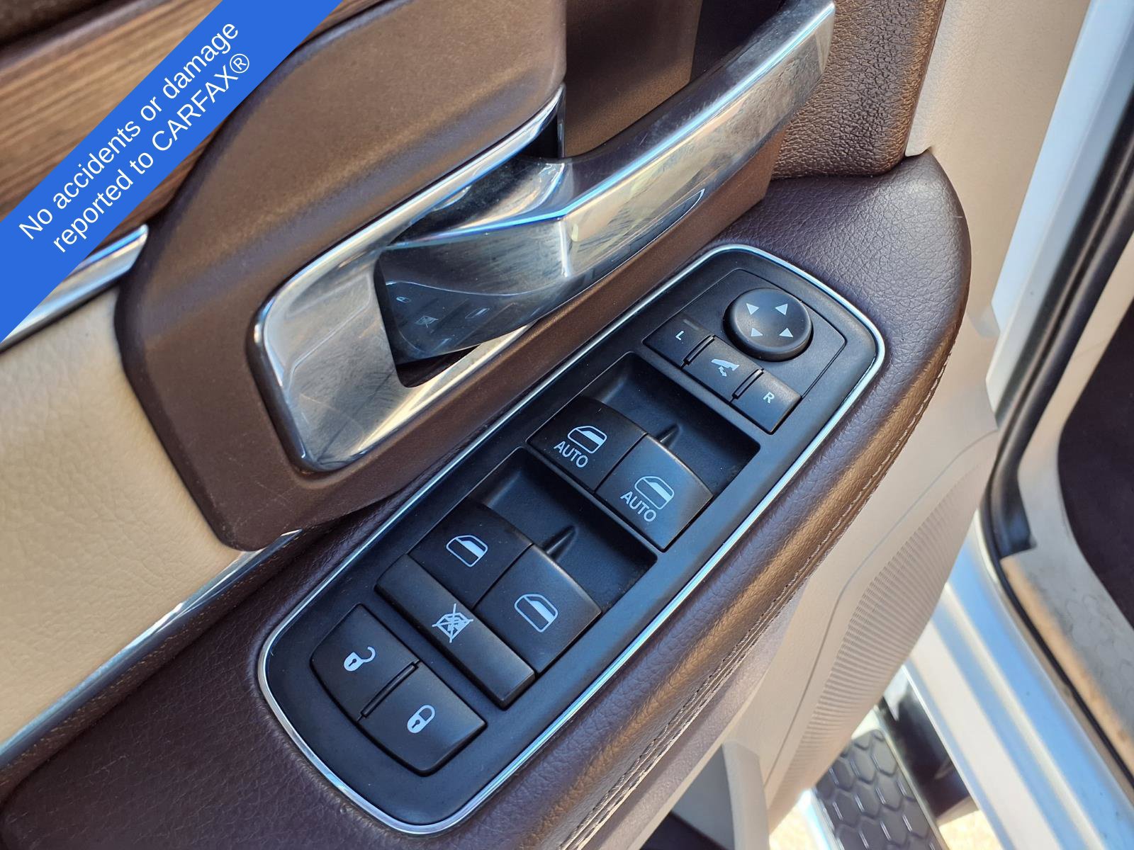 Used 2017 RAM 2500 Laramie w/ Convenience Group AWD/4WD image 16