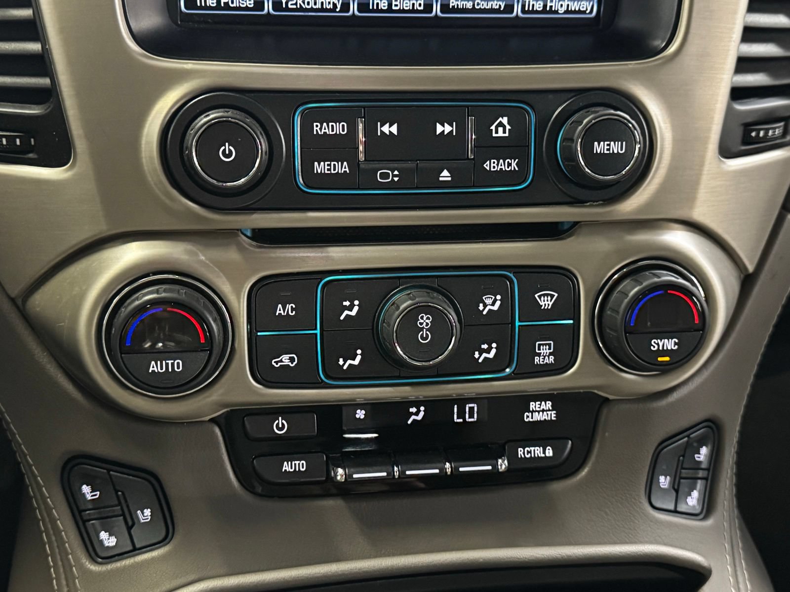 Used 2018 GMC Yukon Denali AWD/4WD image 19