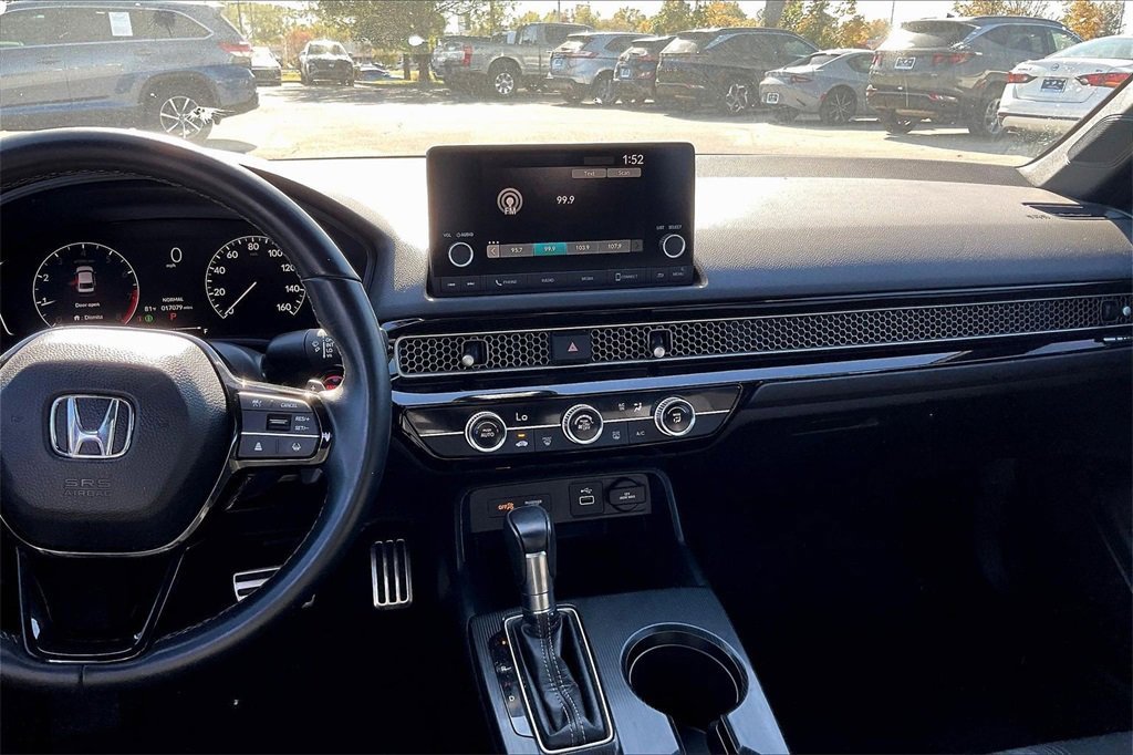 Used 2023 Honda Civic Sport image 15