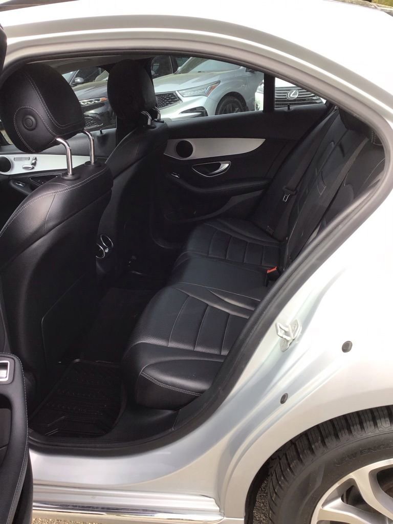 Used 2016 Mercedes-Benz C 300 4MATIC Sedan image 6