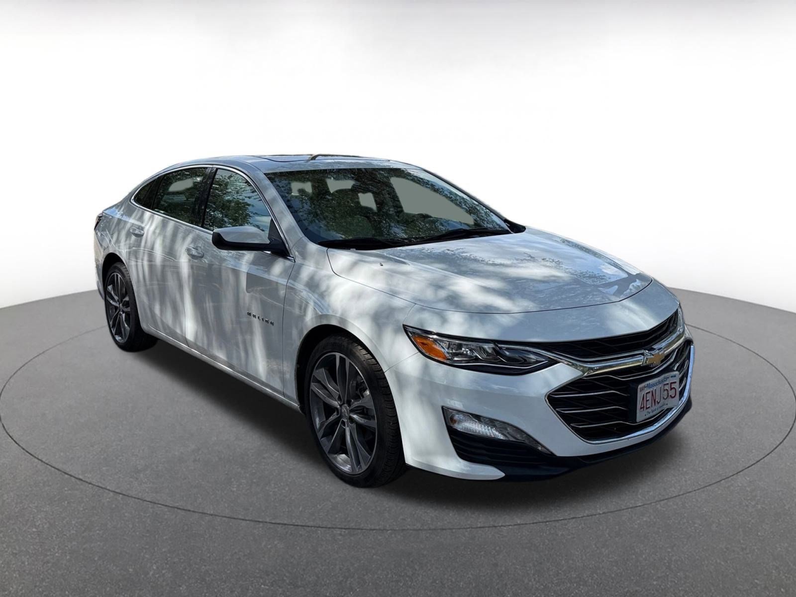 Used 2024 Chevrolet Malibu LT