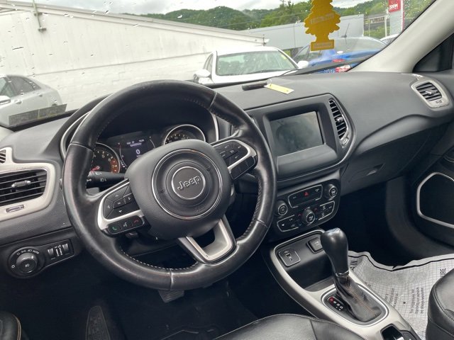 Used 2020 Jeep Compass Latitude image 12