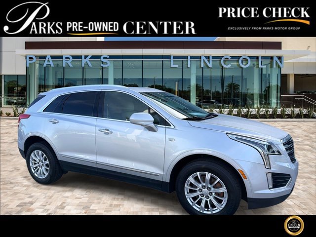 Used 2018 Cadillac XT5 FWD image 1