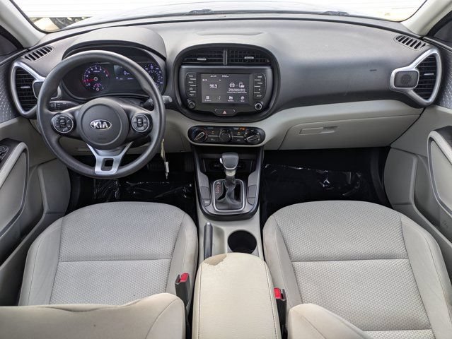 Used 2020 Kia Soul LX FWD image 14