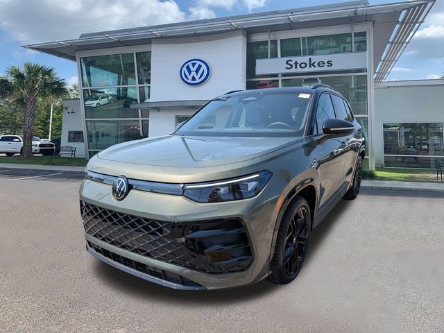 New 2026 Volkswagen Tiguan SE R-Line FWD image 8