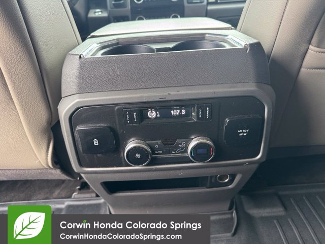 Used 2018 Ford Expedition Max XLT w/ Equipment Group 202A AWD/4WD image 14
