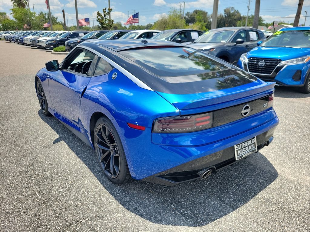 Certified 2024 Nissan Z Performance w/ Floor Mat Package RWD image 4