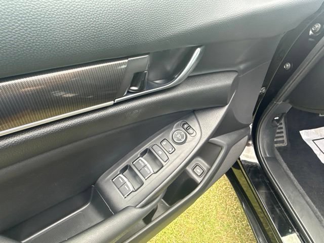 Used 2022 Honda Accord Sport image 10