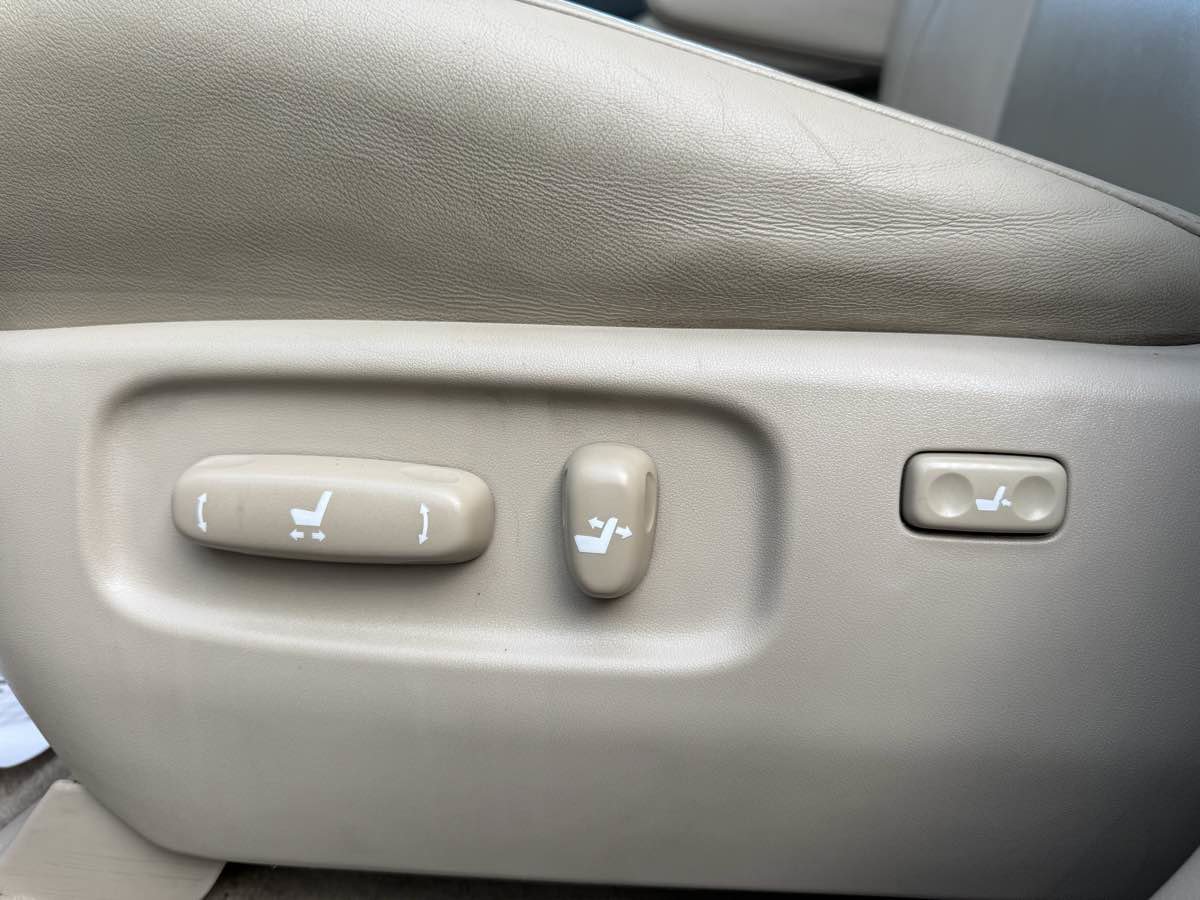 Used 2007 Lexus RX 350 AWD image 25