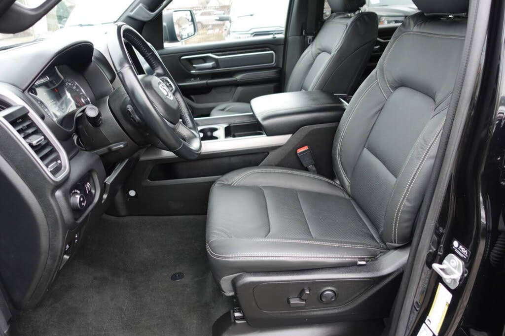 Used 2022 RAM 1500 Big Horn AWD/4WD image 18
