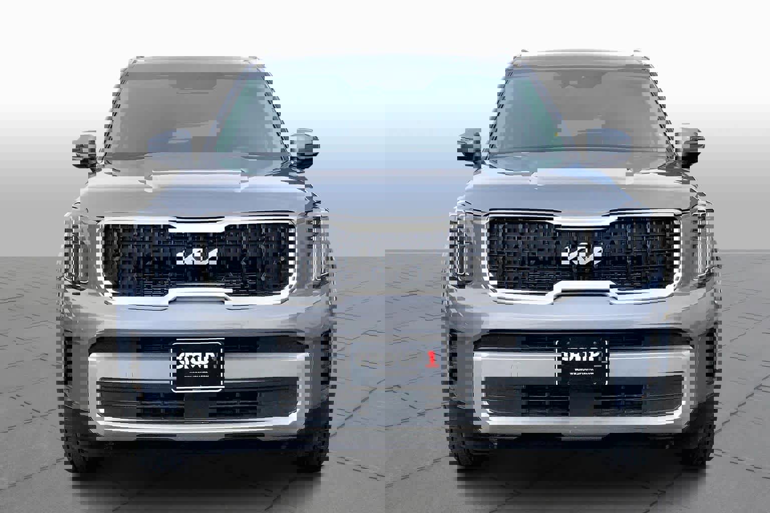 Used 2024 Kia Telluride EX w/ EX Captain's Chair Package image 4