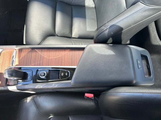 Used 2023 Volvo S60 B5 Plus w/ Climate Package AWD/4WD image 30