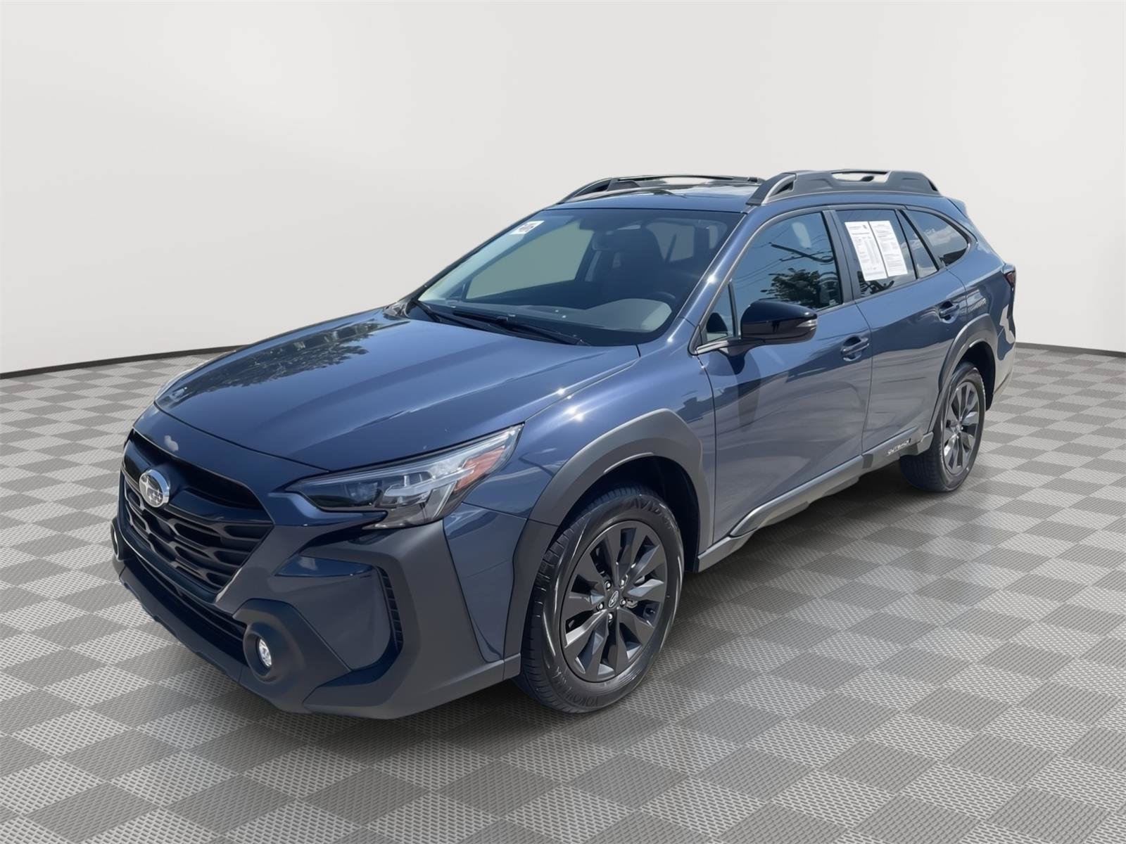 Used 2025 Subaru Outback Onyx Edition AWD/4WD image 3