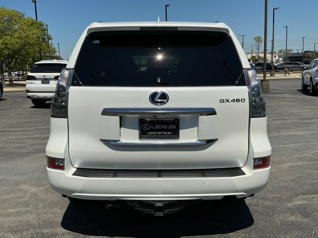 Used 2020 Lexus GX 460 Luxury w/ Accessory Package AWD/4WD image 4