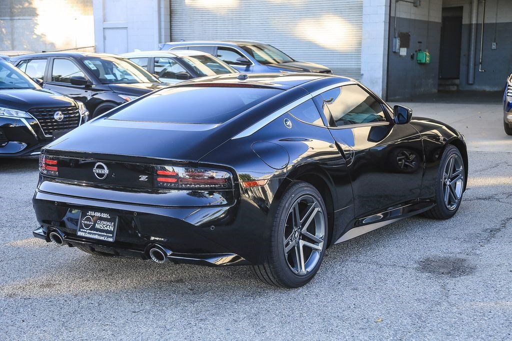 New 2026 Nissan Z Sport w/ Floor Mat Package RWD image 8
