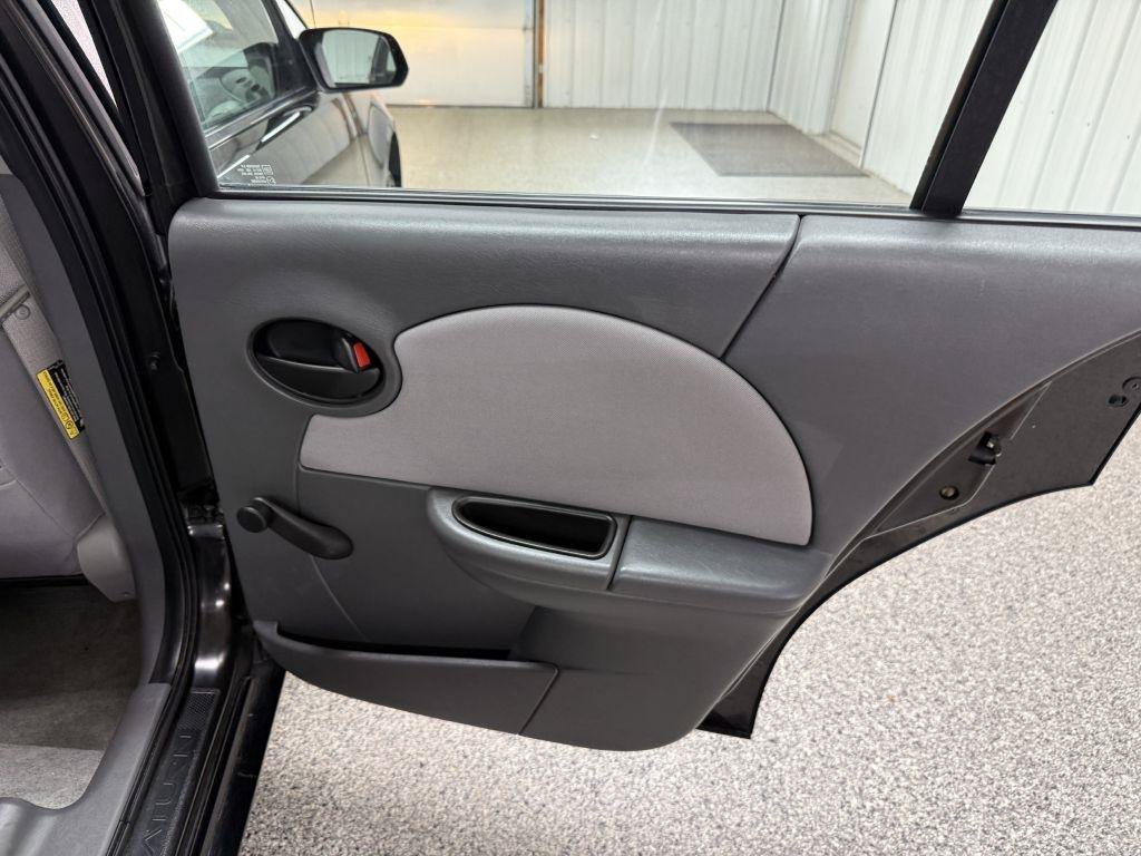 Used 2006 Saturn ION Level 2 FWD image 23