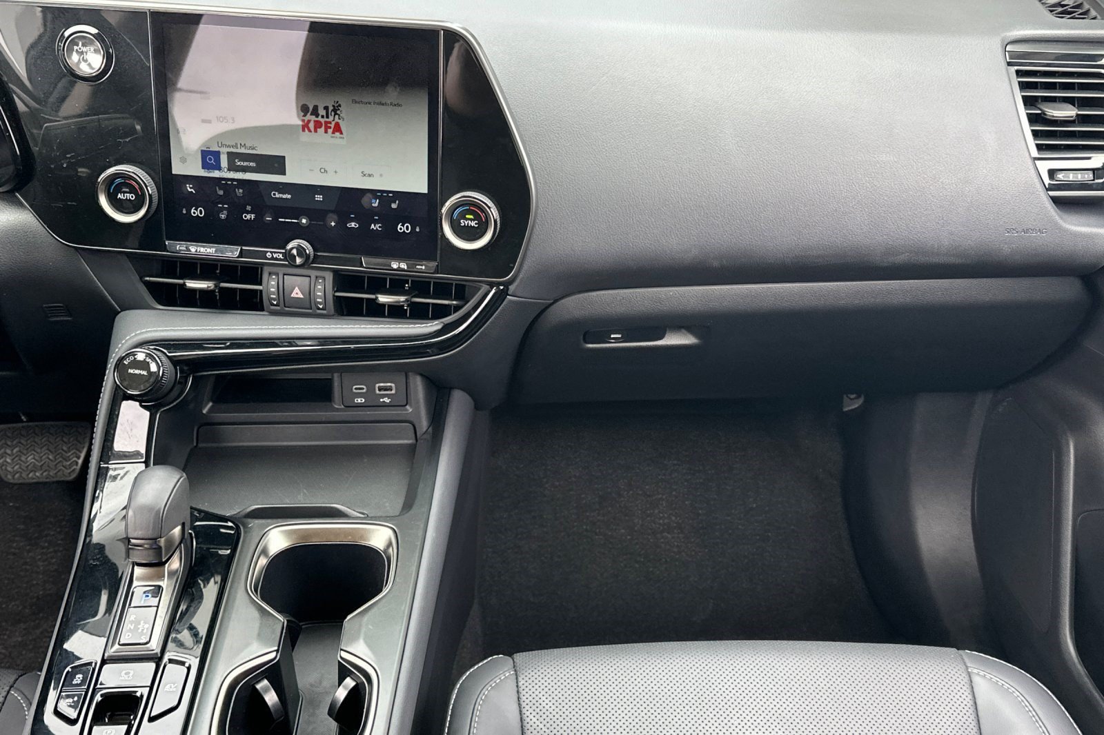 Certified 2025 Lexus NX 350h AWD w/ Premium Package image 18