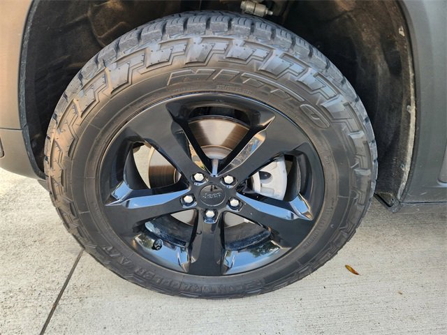 Used 2021 Jeep Grand Cherokee L Laredo AWD/4WD image 9