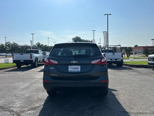 Used 2021 Chevrolet Equinox LS FWD image 4