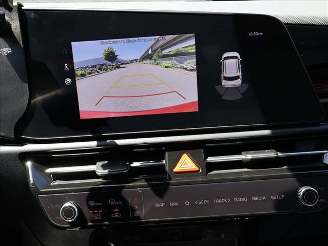 Used 2024 Kia Niro EX FWD image 19