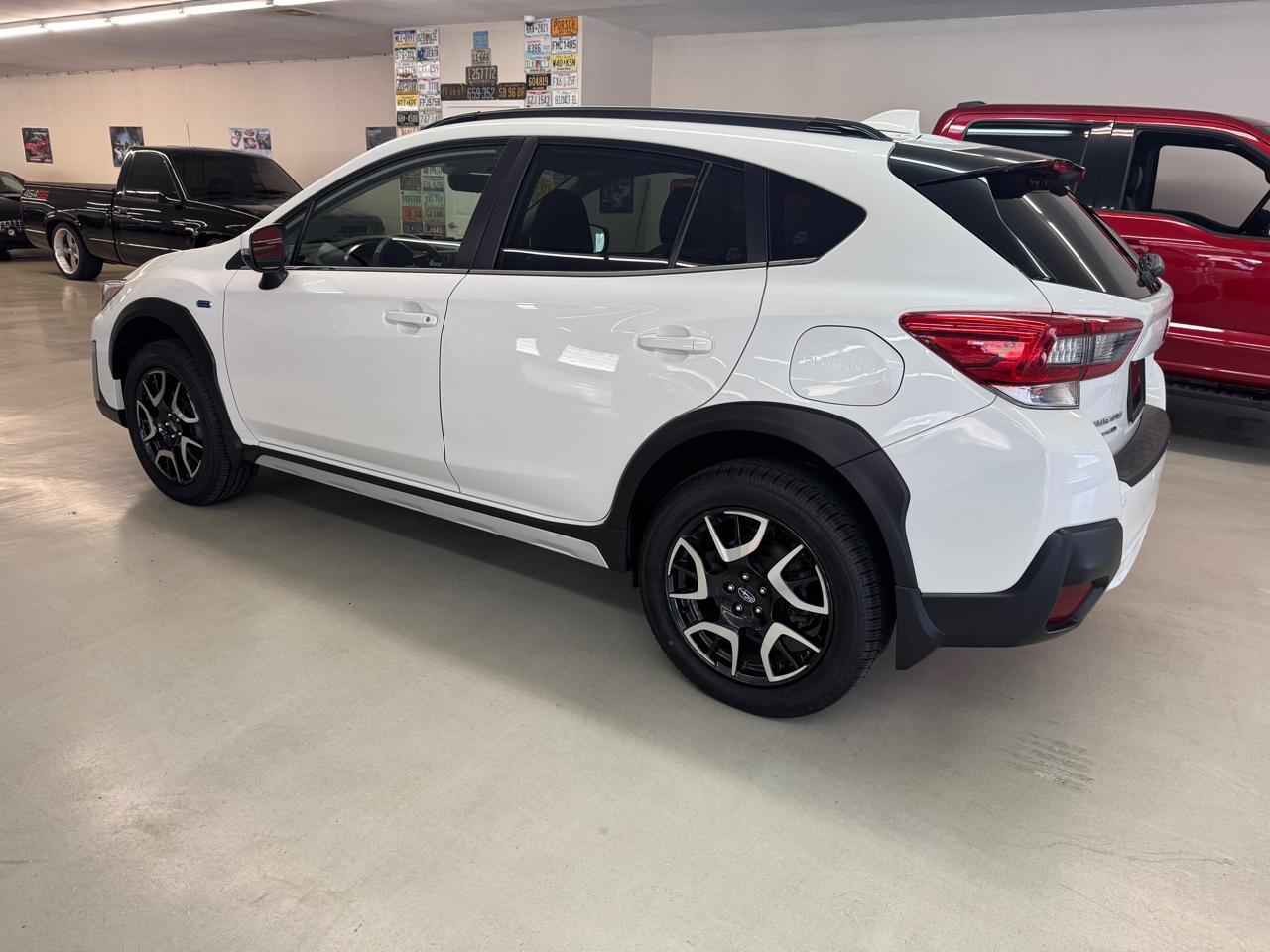 Used 2023 Subaru Crosstrek Hybrid w/ Moonroof Package w/Navigation AWD/4WD image 34