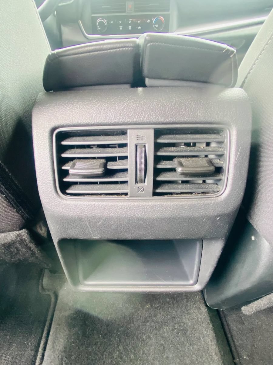 Used 2024 Nissan Rogue S FWD image 17