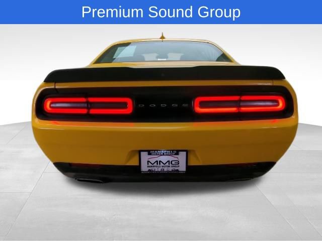 Used 2017 Dodge Challenger SXT Plus image 5