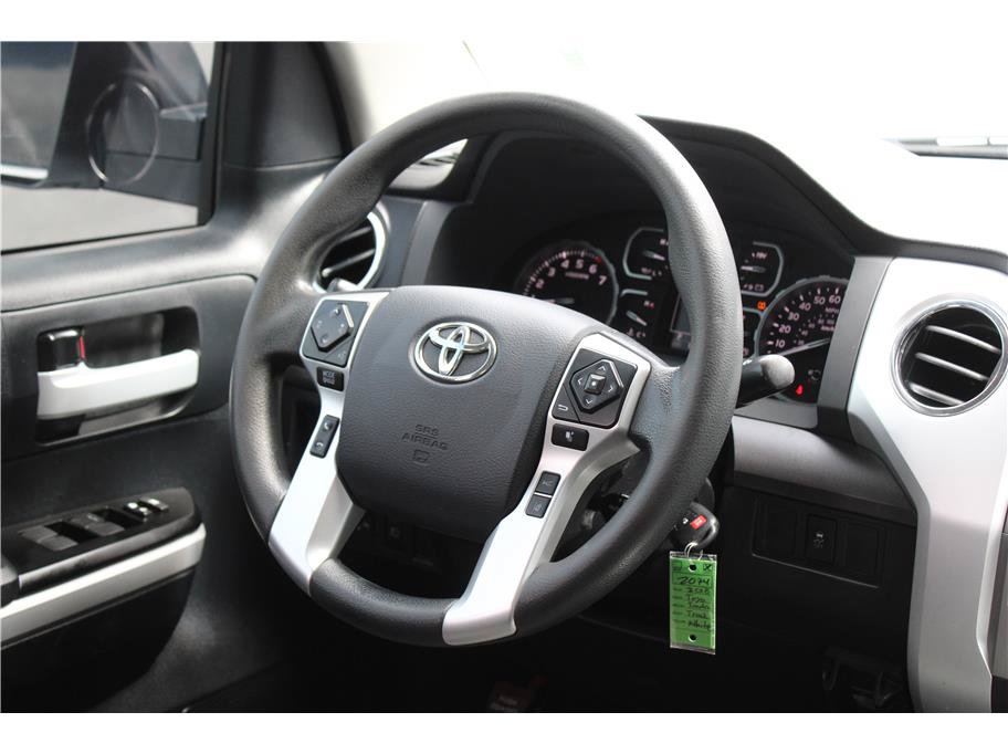 Used 2018 Toyota Tundra SR5 w/ SR5 Upgrade Package RWD image 16