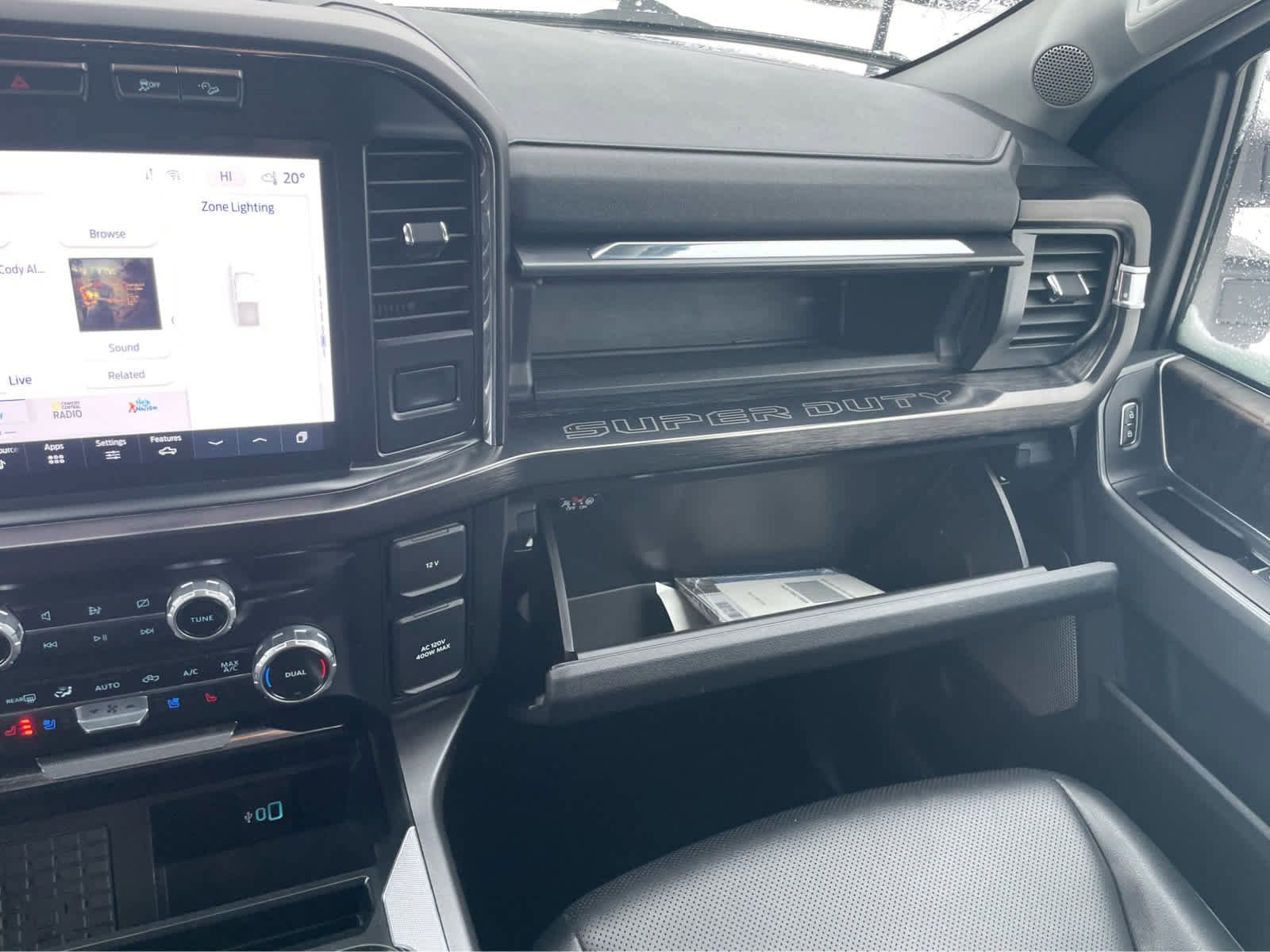 Used 2023 Ford F250 Lariat w/ Chrome Package image 30