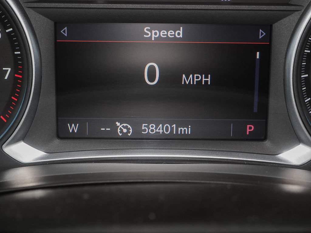 Used 2020 Chevrolet Traverse LT FWD image 17