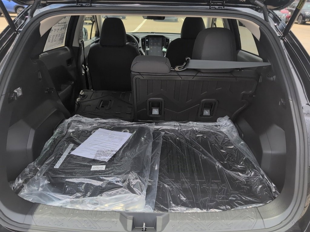 Used 2025 Subaru Crosstrek 2.0i Premium image 15