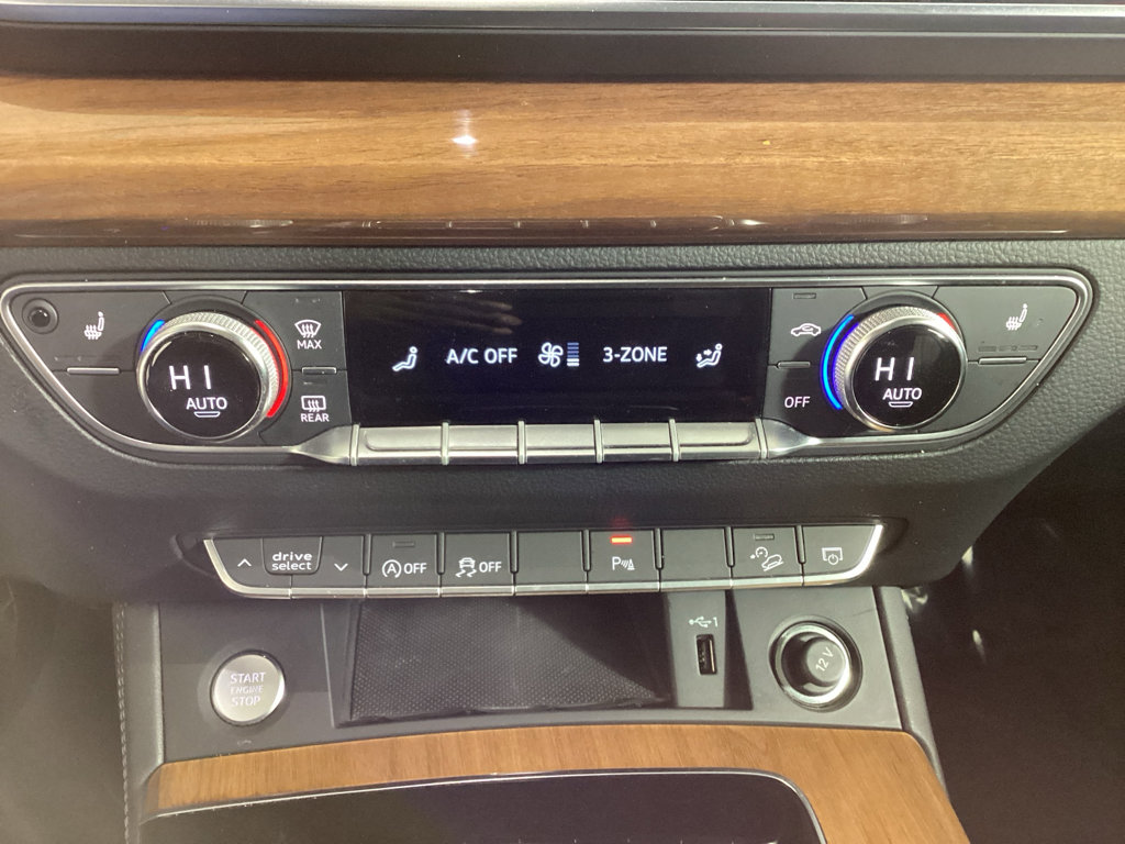 Used 2021 Audi Q5 Premium Plus image 29