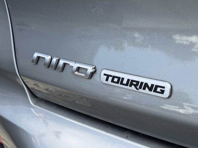 Certified 2022 Kia Niro Touring Special Edition image 3
