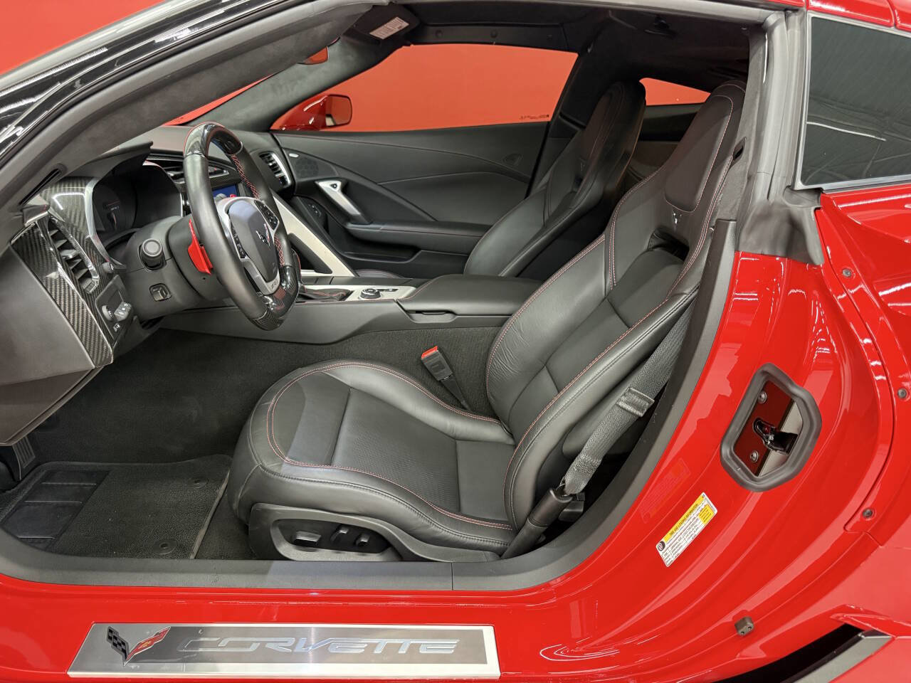 Used 2019 Chevrolet Corvette ZR1 RWD image 30