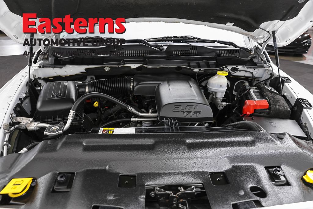 Used 2024 RAM 1500 Classic SLT AWD/4WD image 7