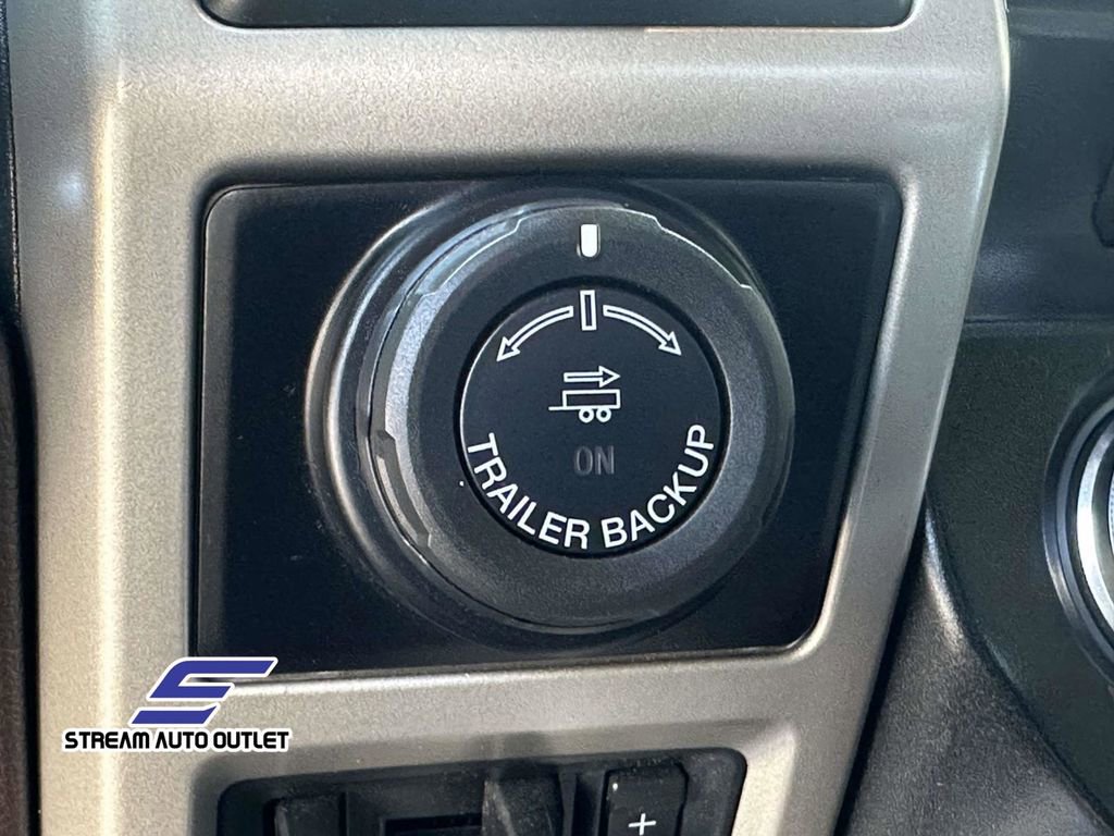 Used 2016 Ford F150 King Ranch w/ Equipment Group 601A Luxury image 33