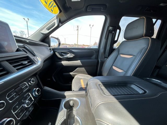 Used 2023 GMC Yukon AT4 w/ Technology Package AWD/4WD image 53